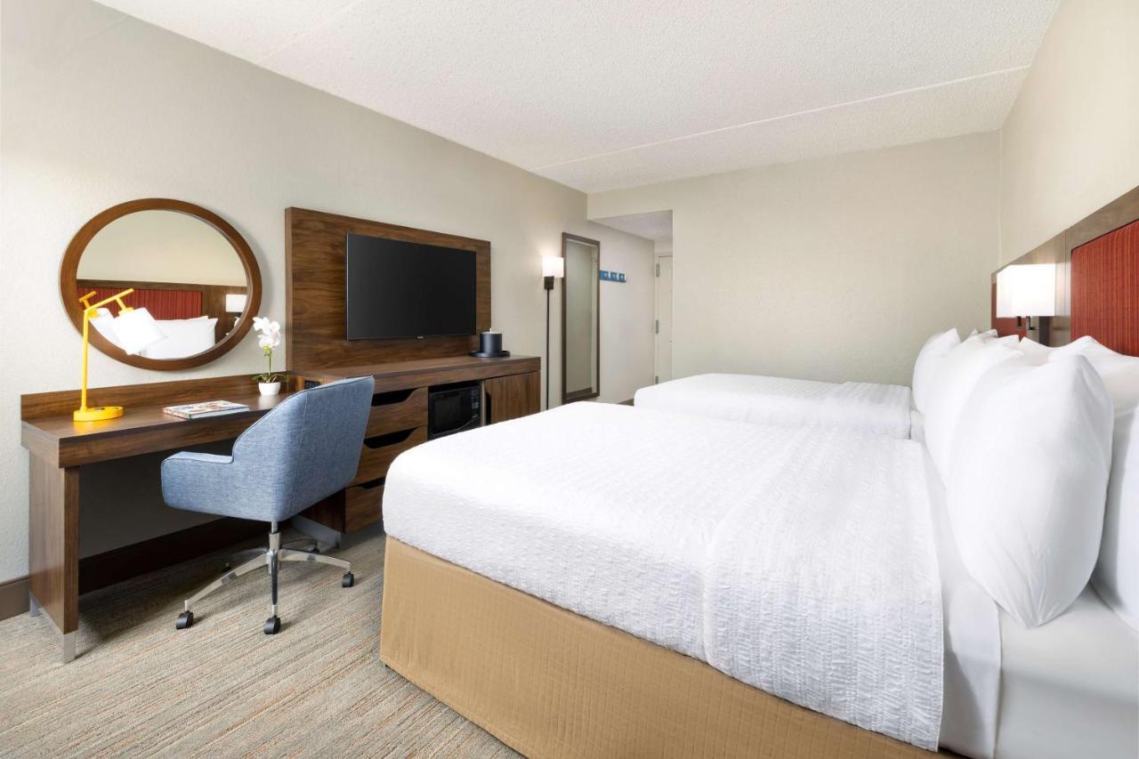 Hampton Inn Long Island/Islandia Εξωτερικό φωτογραφία