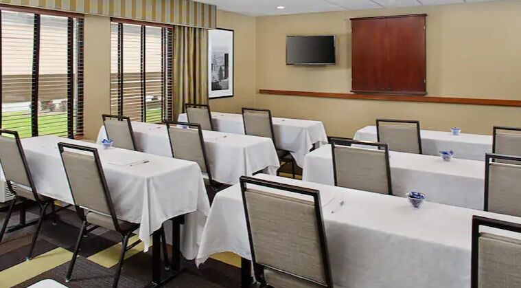 Hampton Inn Long Island/Islandia Εξωτερικό φωτογραφία